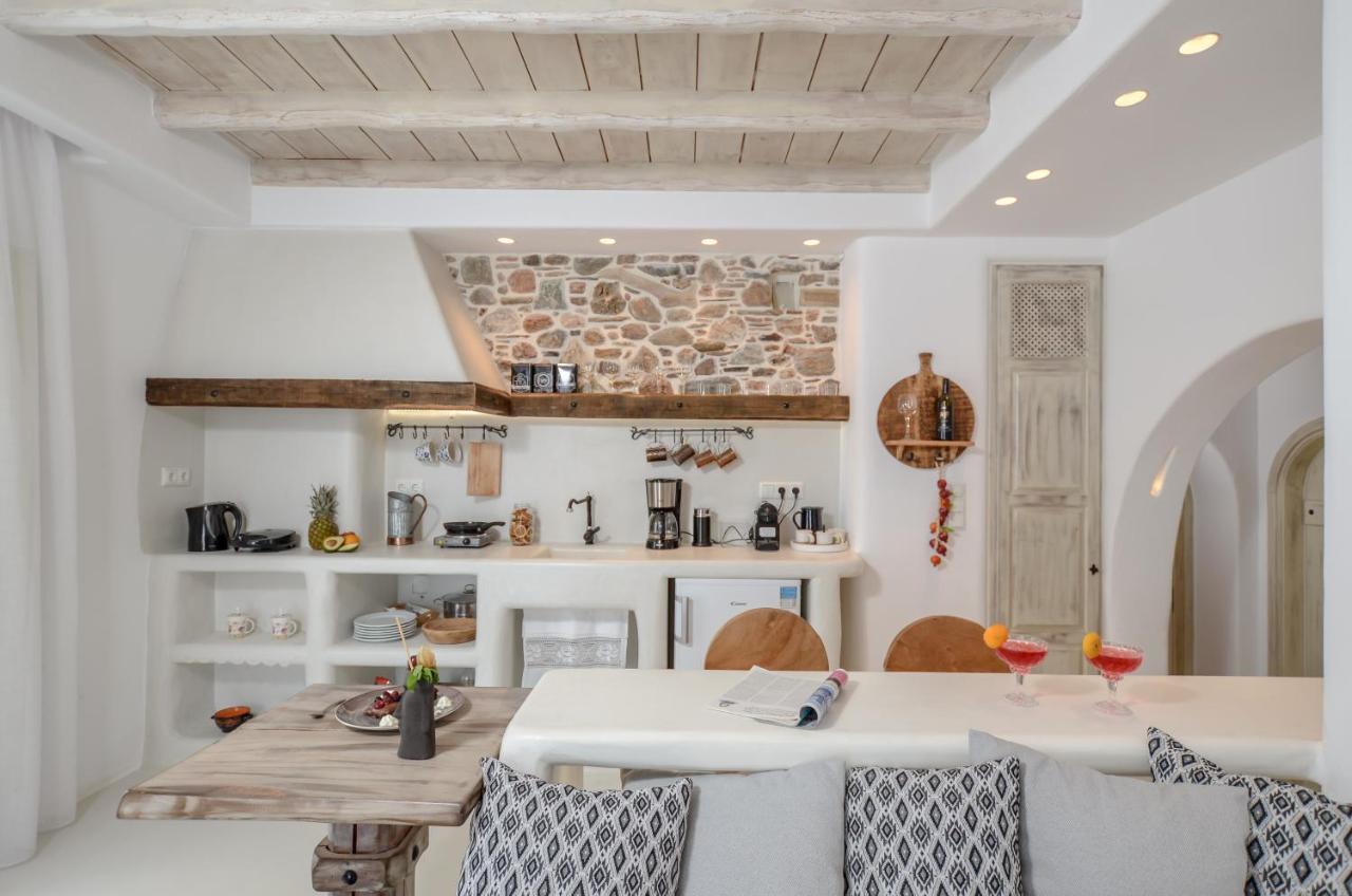 Honey & Cinnamon Luxury Suite Naxos City Exterior foto