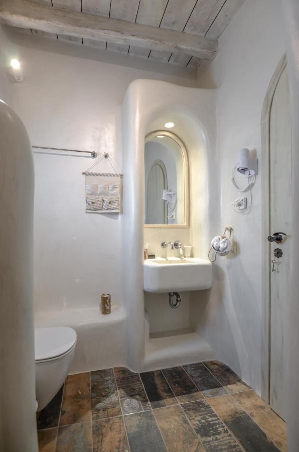 Honey & Cinnamon Luxury Suite Naxos City Exterior foto